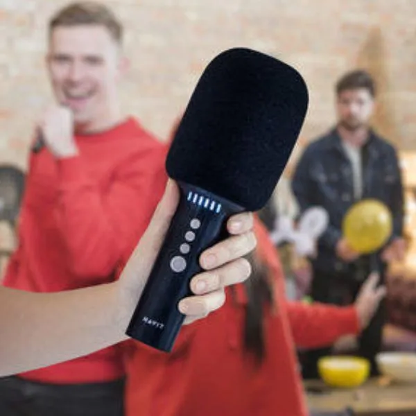 KARAOKE PORTATIL BLUETOOTH*MICROFONO PORTATIL CON BATERIA INTERNA*BT V5.0*BATERIA DE 6HR DURACION*BLUETOOTH/AUX/BOTON DE SILENCIO/LECTOR MICRO SD*ANDROID/iOS